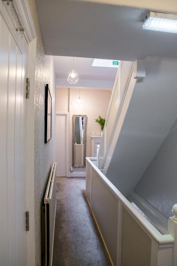 Kingsway - A Selection Of Single, Double And Family In A Location Guest house