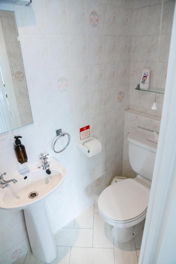 Kingsway - A Selection Of Single, Double And Family In A Location